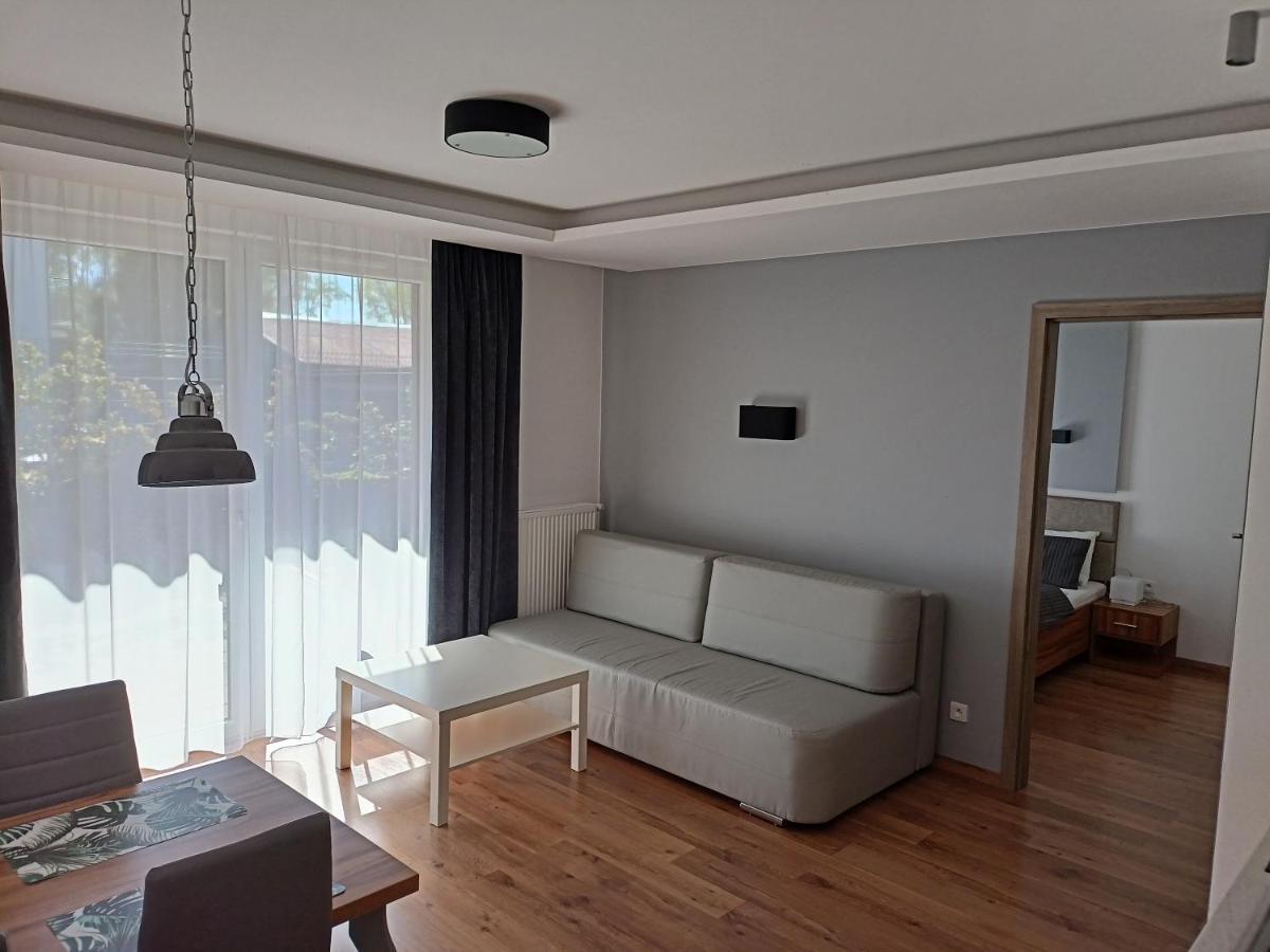 Marina Plaza Apartamenty Jastarnia Exterior foto